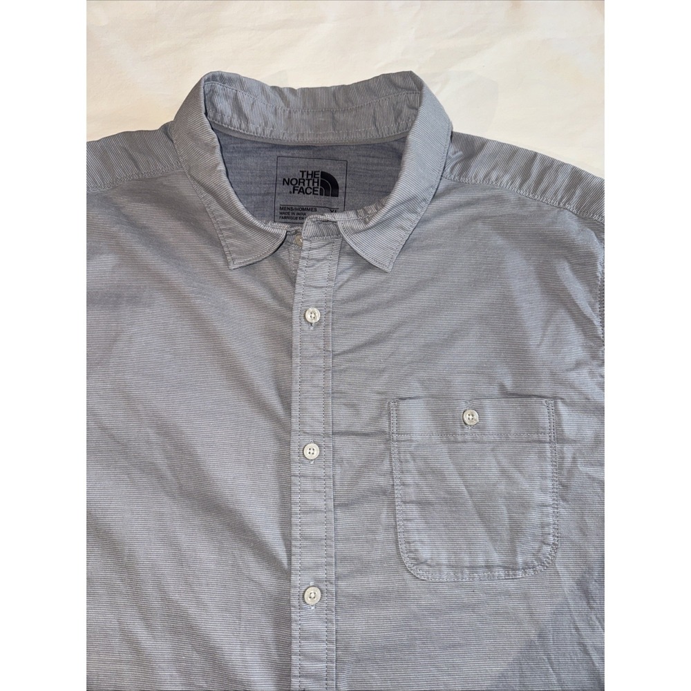 The North Face  Gray Button Up Short Sleeve‎ Shirt XL Ribbed Outdoor Mens